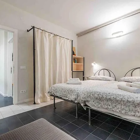 Interno Tre * Finale Ligure