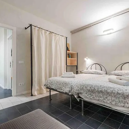 Interno Tre * Finale Ligure